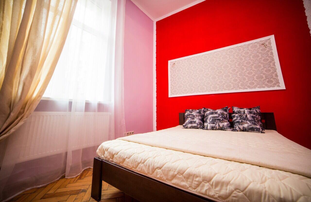 Apartment On Teatralna 7 Λβιβ Εξωτερικό φωτογραφία